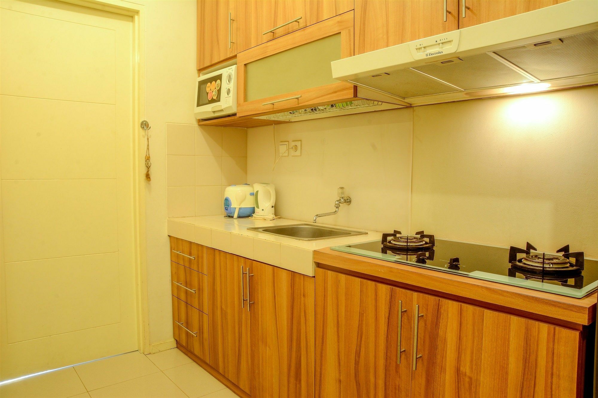 1 Vintage Bedroom At Cosmo Terrace By Travelio Appartement Jakarta